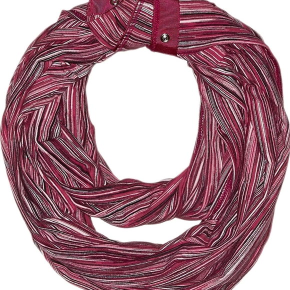 Champion Women's Lightweight Snap Scarf - Picture 10 of 10